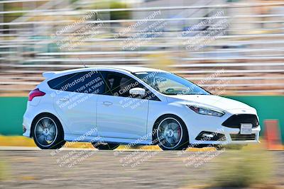 media/Oct-18-2025-Extreme Speed (Sat) [[d6d7e1fef1]]/Group 4 Orange/Session 3 (Turn 1)/